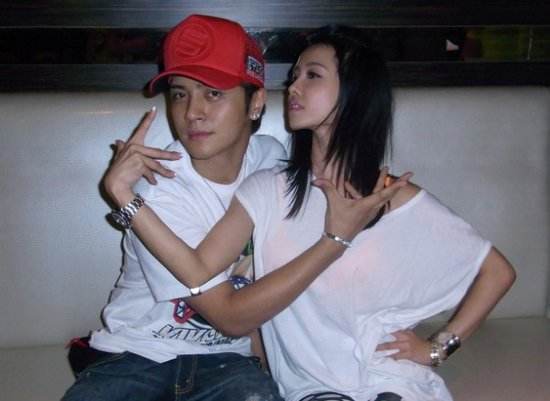 昆凌还给罗志祥写情书,昆凌早期表白罗志祥