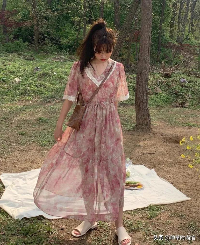 今年最流行的新款衣服夏装,最时尚最新潮的衣服夏装