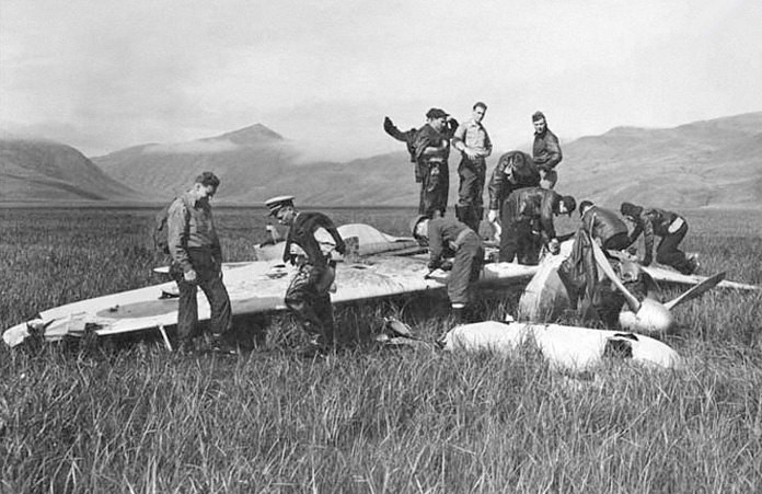 中途岛海战无处降落的零式战机 (中途岛海战日本出动零式飞机)