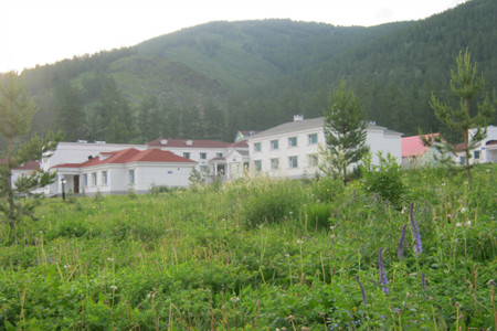 坟地上建房子有什么讲究,坟地上建房子对人有什么影响