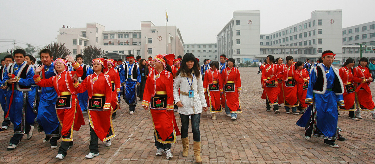 这五所大学不亚于清华北大,这5所高校成省属本科高校