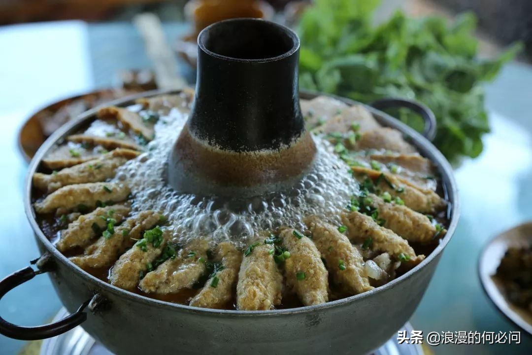 云南人的火锅有哪些特点,云南人吃火锅一般都点什么锅底