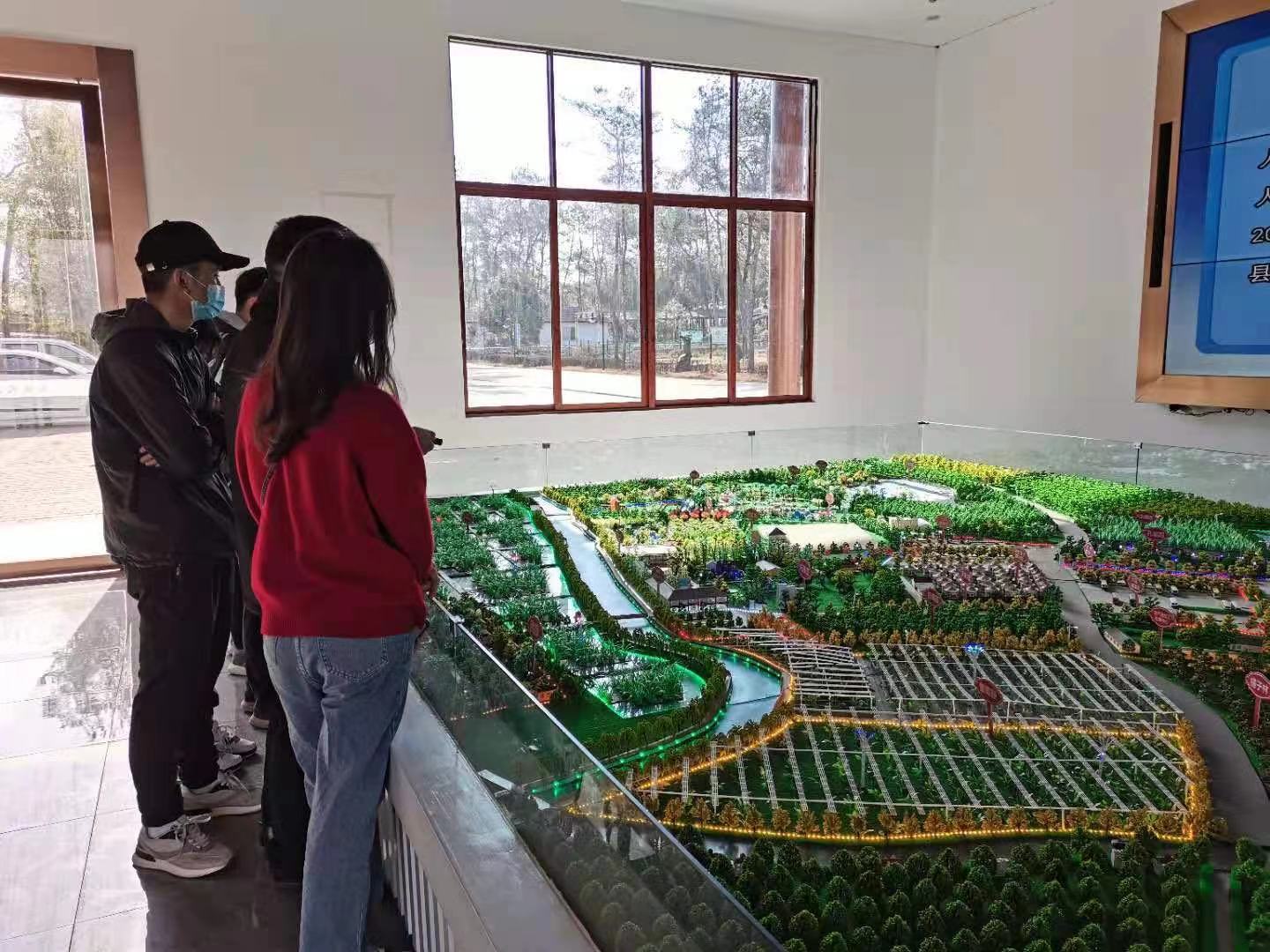 三佳农业生态园因地制宜三产融合，助力乡村振兴