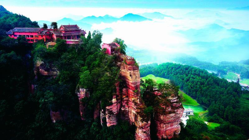 相约古剑山，去世界杯啤酒音乐节上看球、跳海草舞