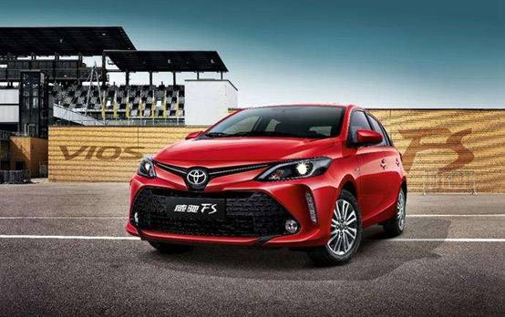 s8总决赛是打g2还是fnc,s8总决赛观众反应