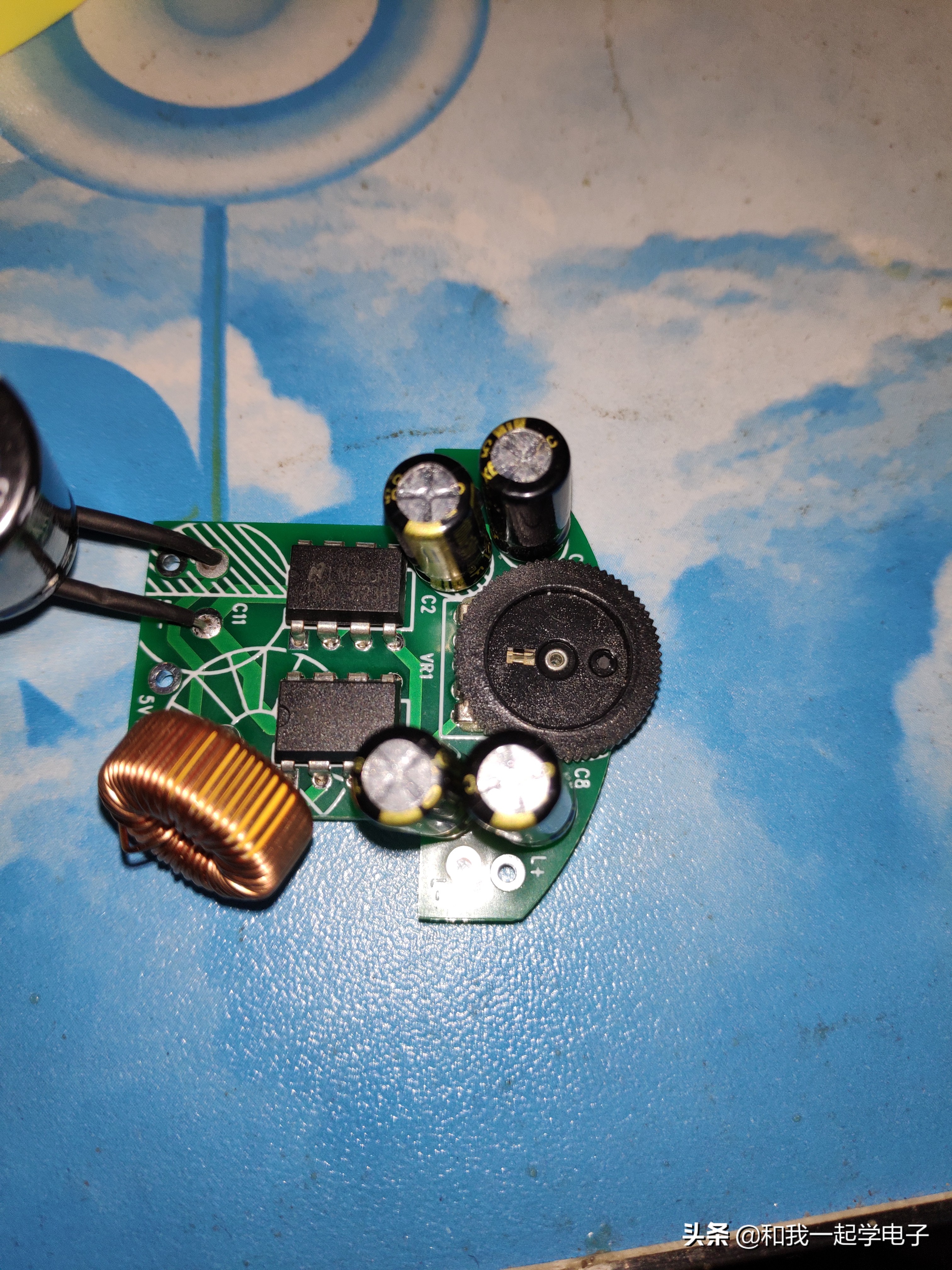 自制蓝牙音响全过程,有喇叭怎么自制音响