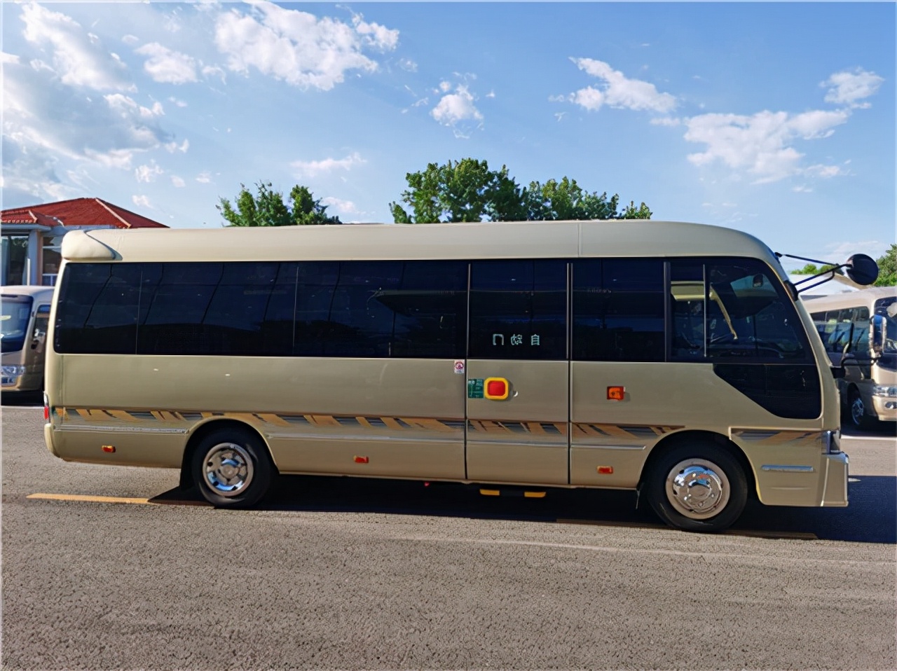 小车驾照升大车驾照需要什么条件,六轮农用车需要什么驾照才能开