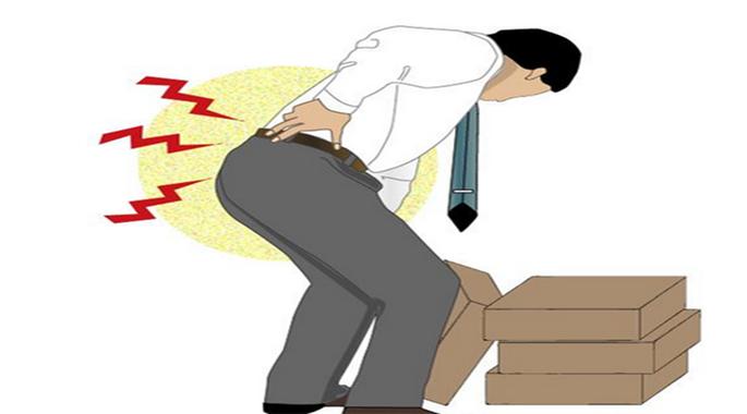 腰扭伤是热敷还是冷敷,腰扭伤了应该冷敷还是热敷