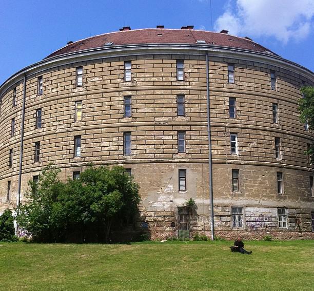 欧洲中世纪精神病院,欧洲风靡一时的精神病院