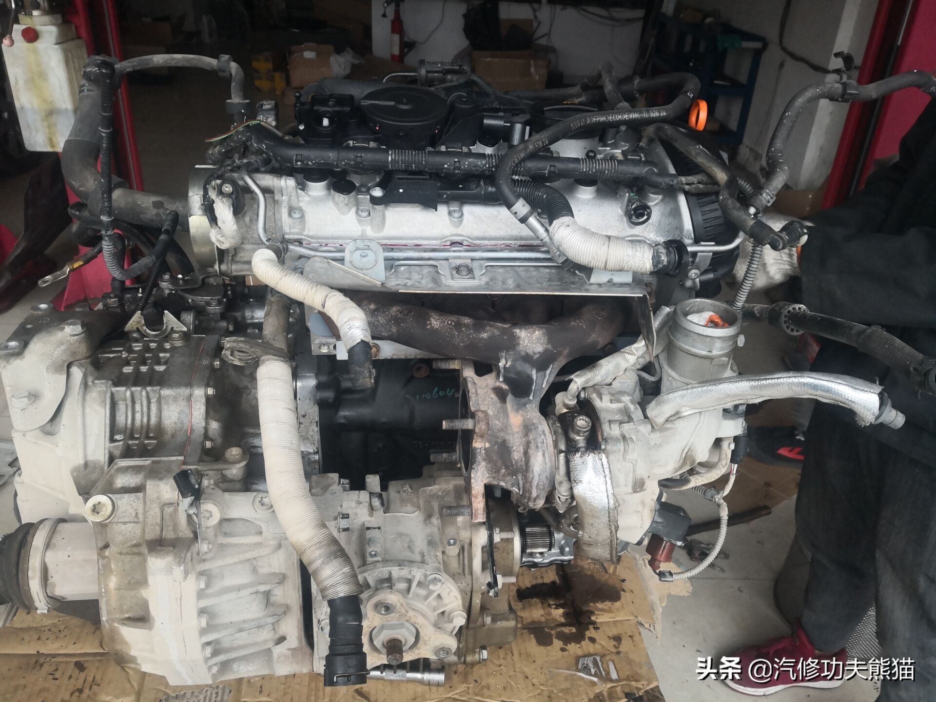 途观1.8t发动机烧机油维修多少钱,途观1.8t烧机油彻底解决