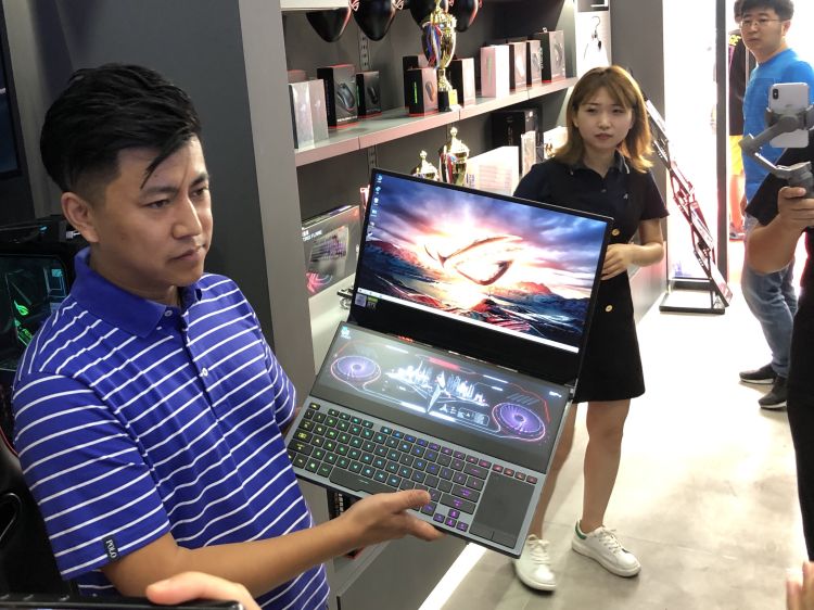 重庆rog玩家国度体验店,青岛rog玩家国度