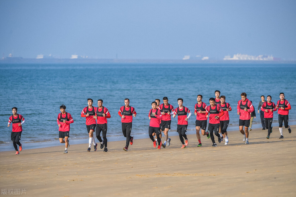 中超队名差一队未确定！北京国安申请成功，四队只有河南建业改名