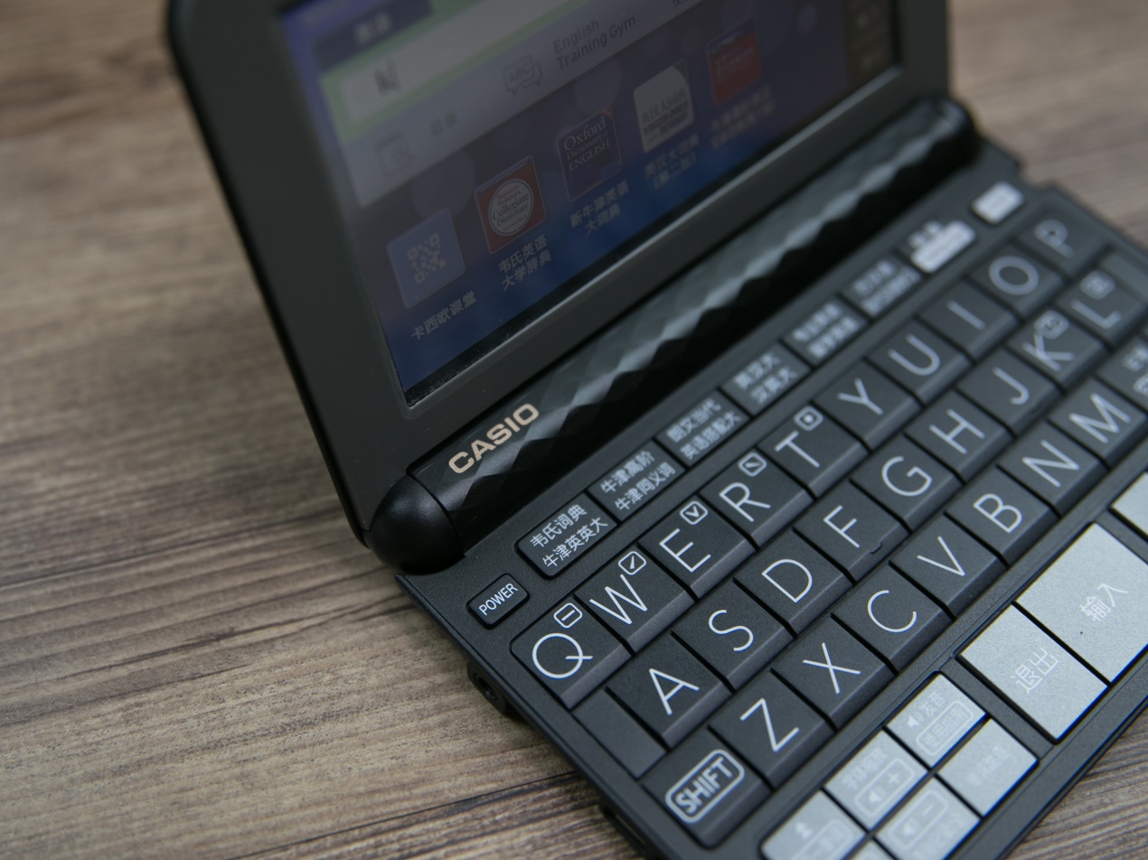 卡西欧e-z200与e-y200区别,卡西欧e-z200和g200的区别