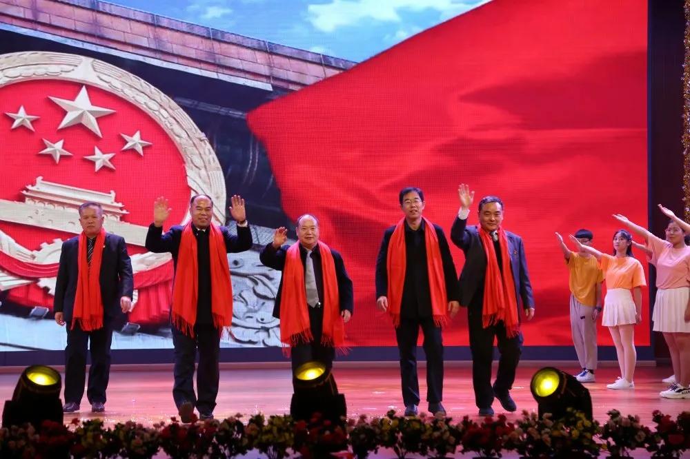 共赴一场心灵之约,山东省潍坊第四中学信心筑梦