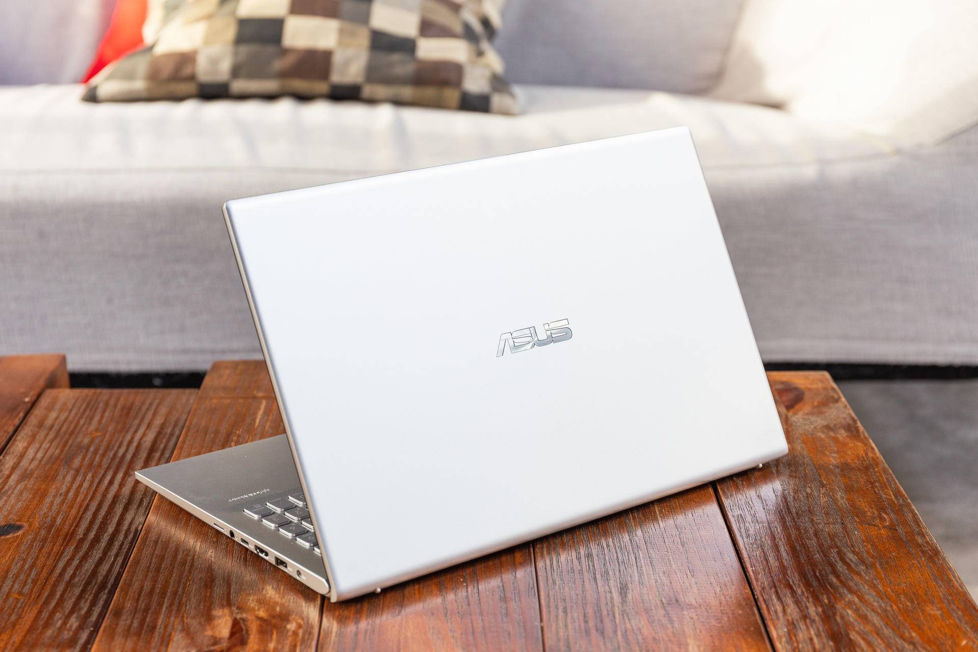 vivobook15s可以买吗,vivobook15s和vivobook15x