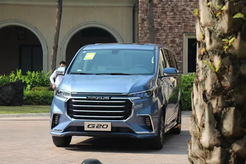 跟埃尔法同级别车型,跟埃尔法一样的豪车