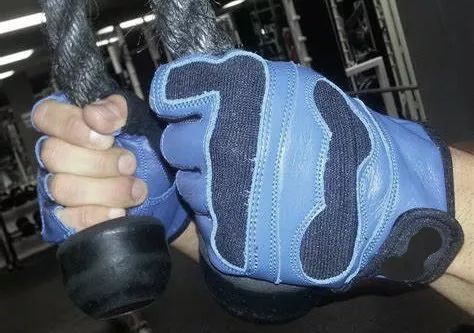 健身护具怎么选,如何选择健身护具