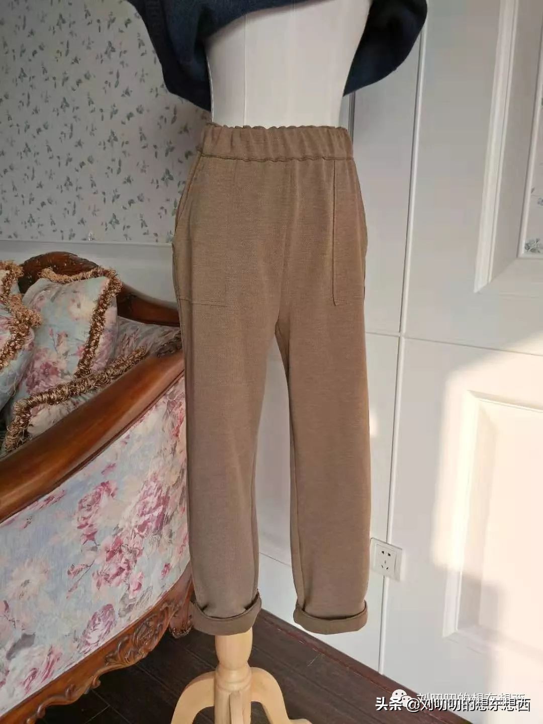 羊绒衫穿搭技巧秋冬,休闲装搭配冬款