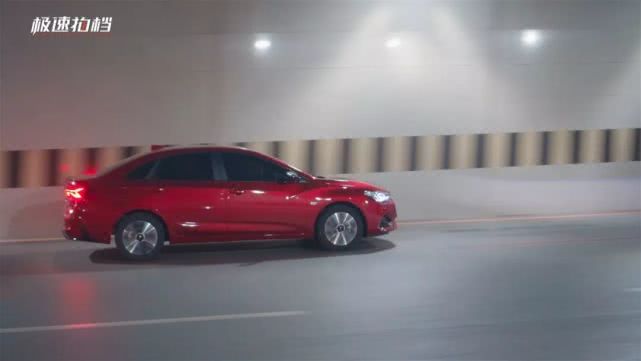 男士加油站女人美容院,男人加油站女人美容院是什么广告