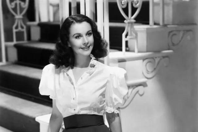 费雯丽盛世美颜也抵不过薄情寡义,费雯丽乱世佳人红裙