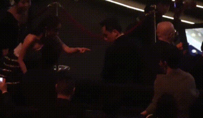 杨幂与杨紫的采访节目,微博之夜杨幂和杨紫在聊什么