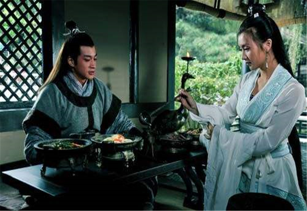 演义中的吕布到底有多强,真实中的吕布