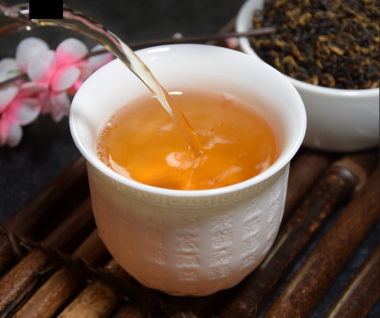 制作红茶时如何去除红茶的苦涩味,买的红茶如何去除苦涩感呢