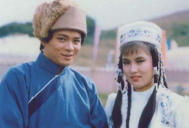 黄日华个人资料生日,黄日华与亡妻遗照