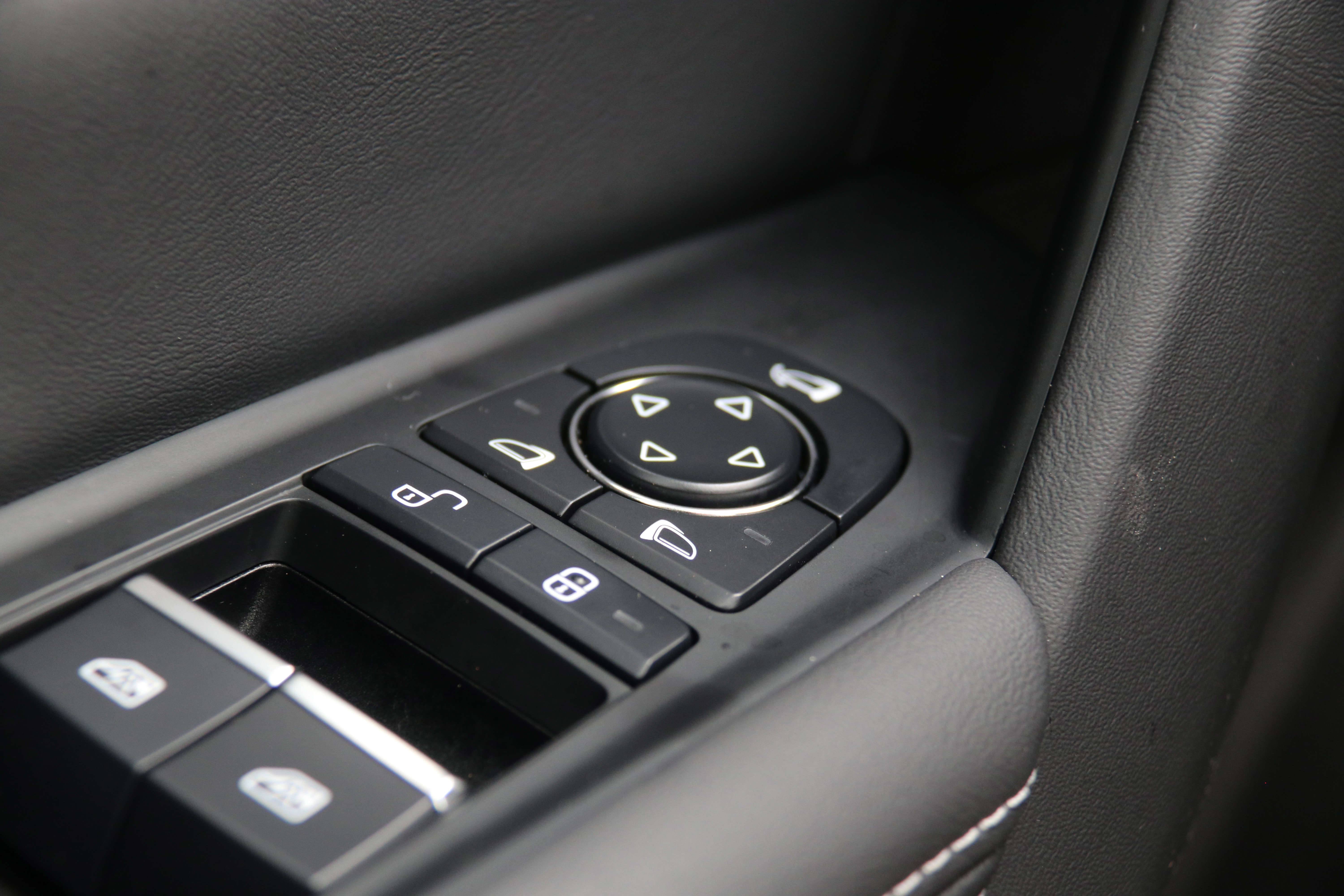 比亚迪宋prodm四驱性能豪华版升级,比亚迪宋prodm四驱高能版缺点