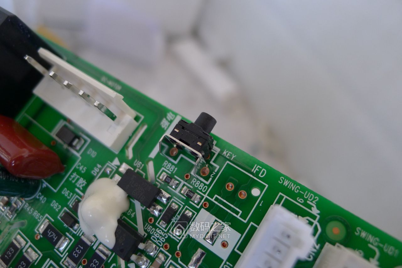 格力1.5匹空调拆解全过程视频,格力空调大1.5匹一级能效拆机视频