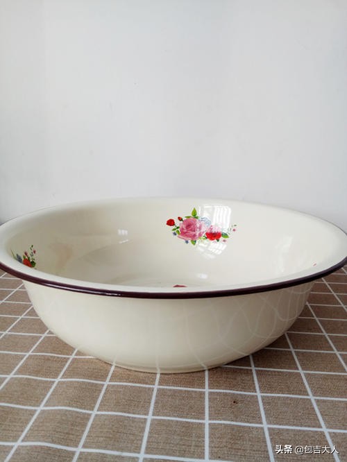 养猫经验杂谈论文摘要大全,养猫经验大分享