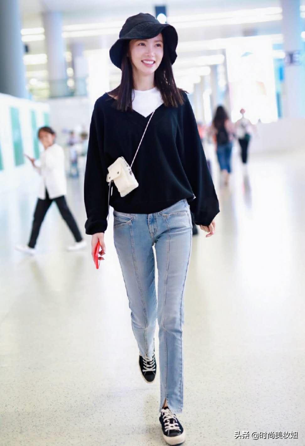 金晨穿衣搭配阔腿裤,金晨穿灰色暗格西服灰色短裤