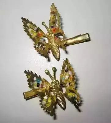 本溪人小时候穿过的爆款，太时髦了！你穿过几件？