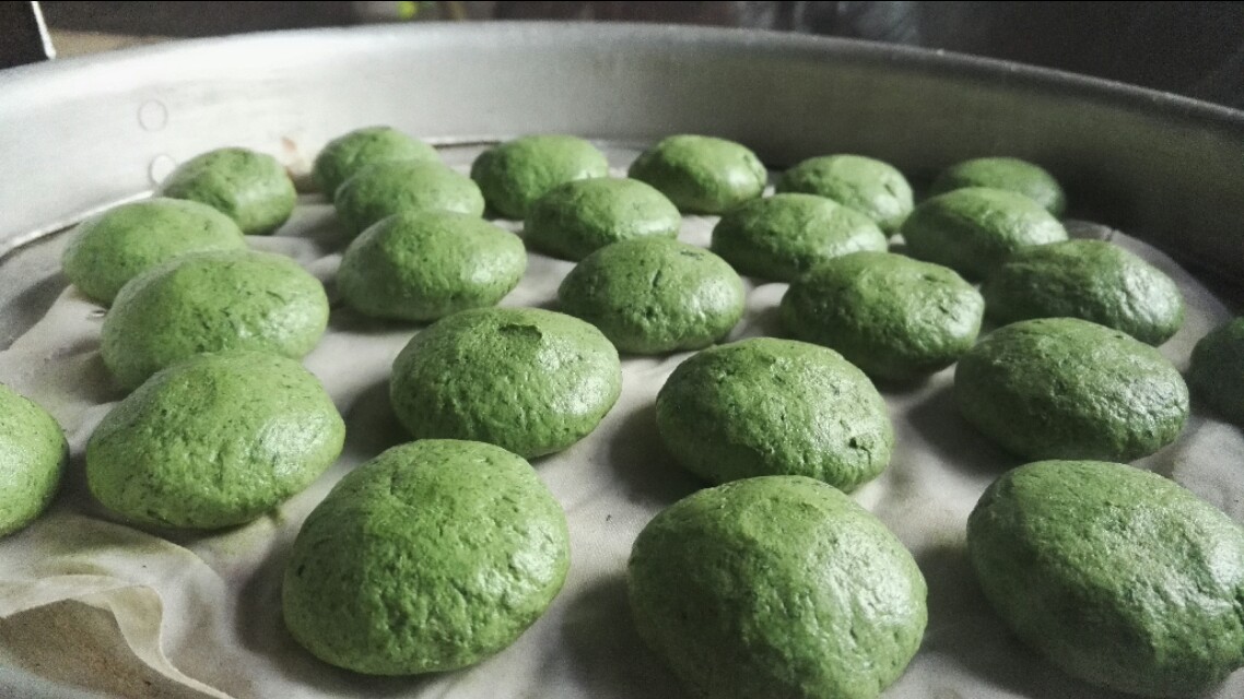 蛋黄艾草青团的正宗做法,艾草青团的做法和配方红豆沙馅