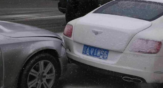 开车撞人后先垫付医药费了怎么办,开车撞人先垫医药费吗