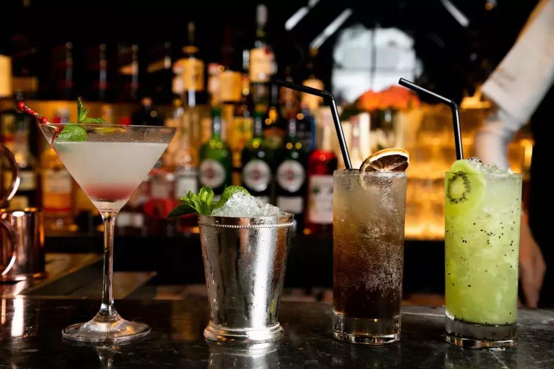 被年轻人嫌弃的白酒有哪些,中国白酒在日本受欢迎么