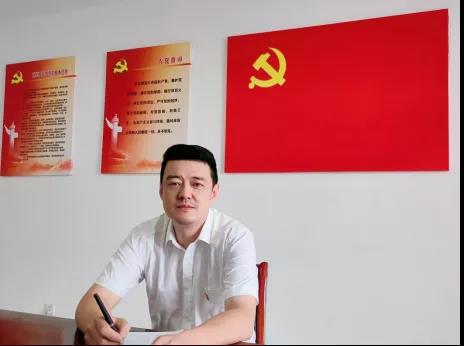 *安泰**市中心医院后勤服务科陈峰:平凡岗位,不凡责任