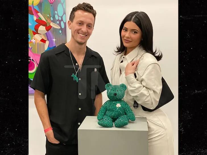 南台控股：美国人为什么愿意花上万美元买一个中国制造的丑娃娃？