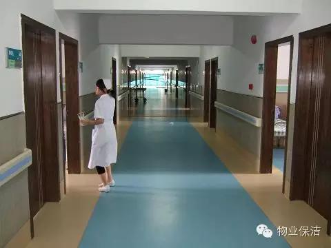 退蜡如何操作,落蜡的正确方法和注意事项