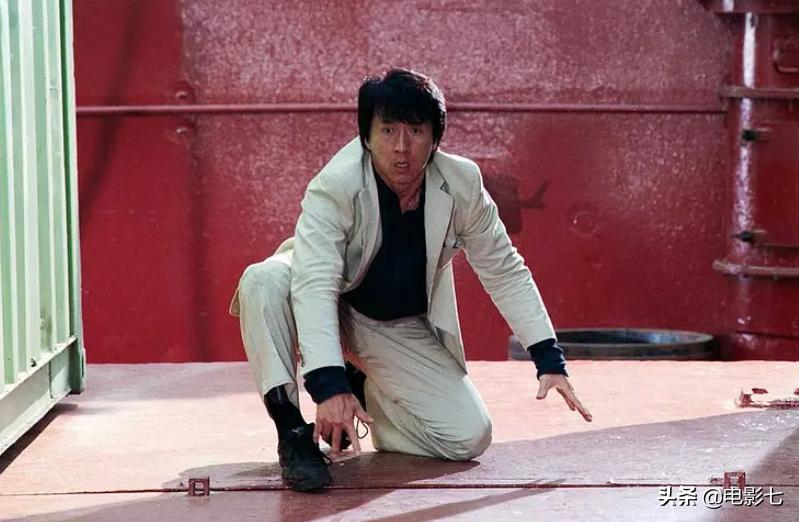 成龙第一部千万票房电影,投资9600万票房大破5亿