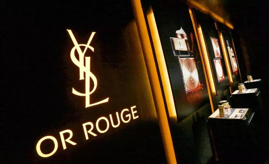 这家被传出浴室照的酒店，怎么还这么火？