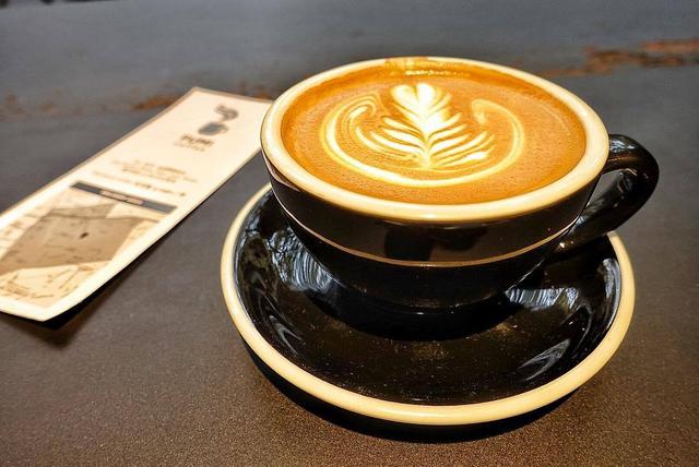 月经量少对卵巢有影响吗,月经提前量少警惕卵巢功能