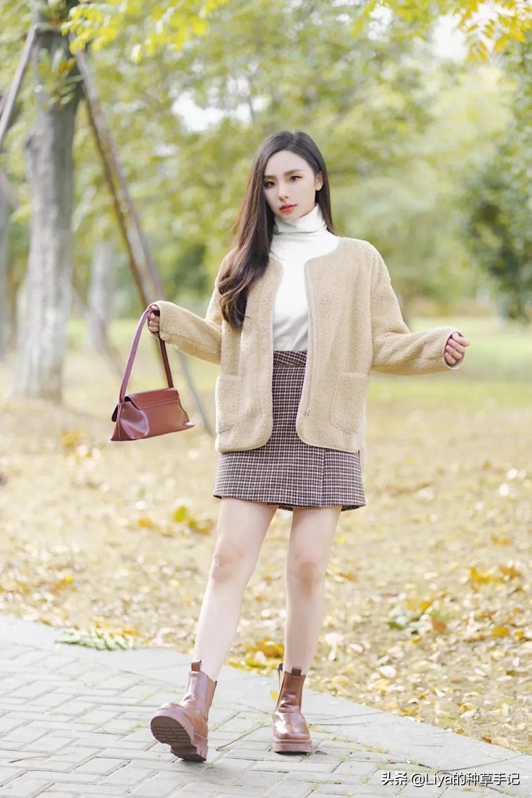 现在流行的羊羔毛外套,今年流行羊羔毛外套