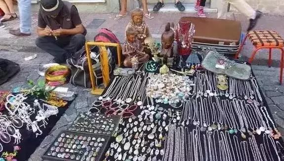 北京潘家园古玩市场最新视频,潘家园古玩市场最值得买什么