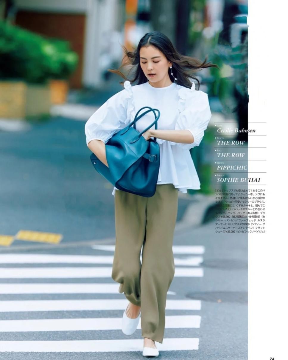 衬衫这样穿高级时髦又好看,衬衫不要买太多