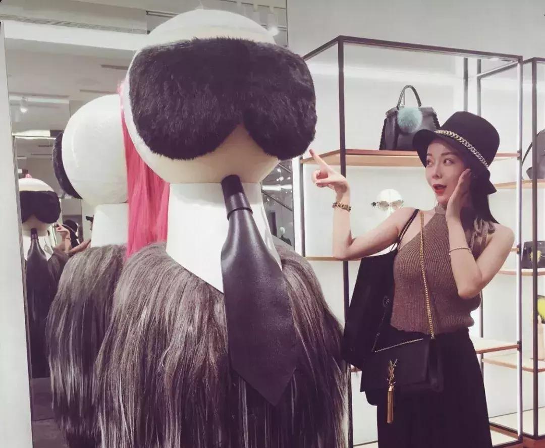 ysl圣罗兰粉底免税店价格,ysl圣罗兰免税店价格