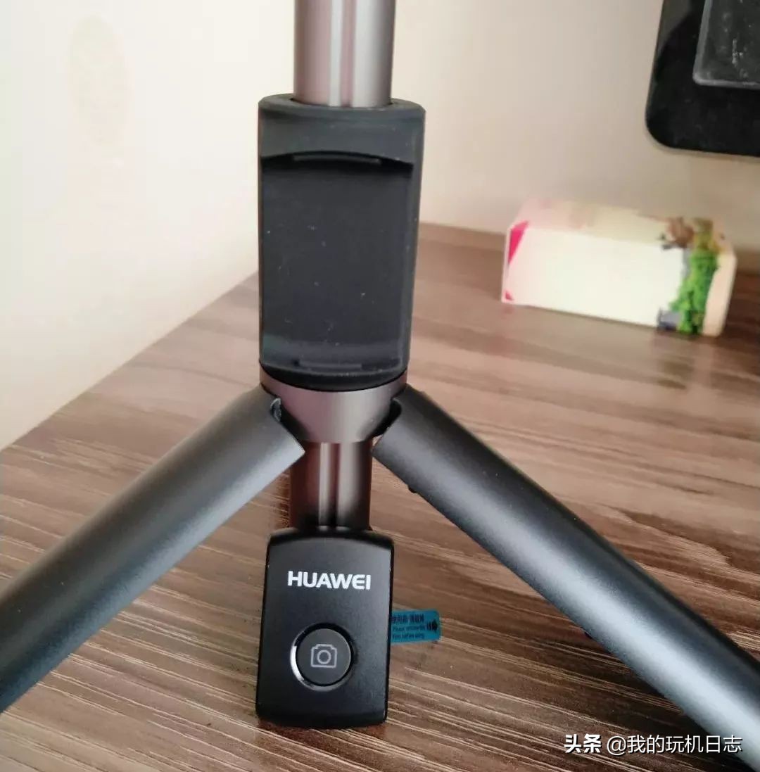 手机自拍杆通用多功能蓝牙三脚架,蓝牙自拍杆三脚架直播视频