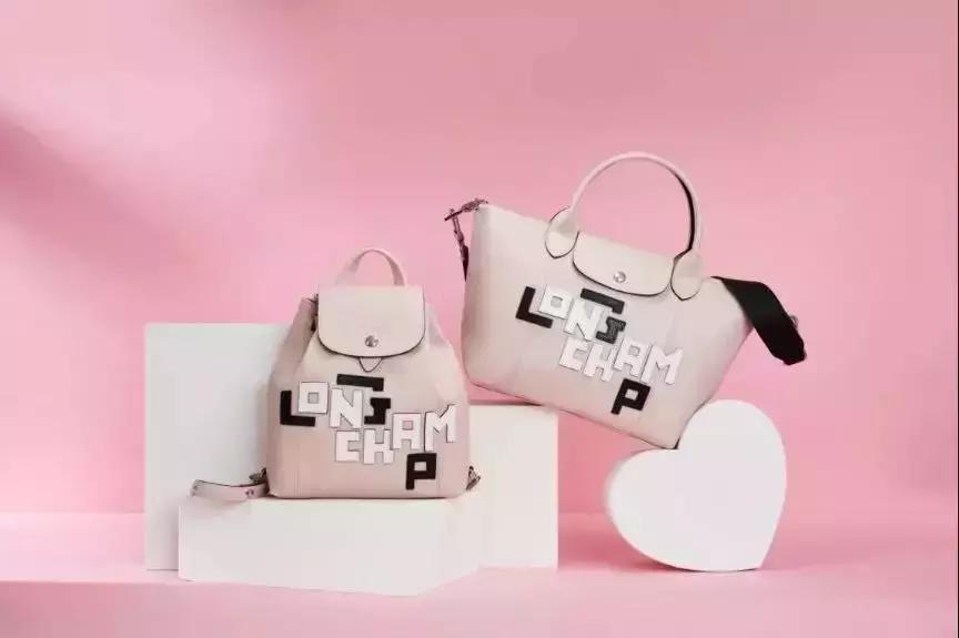 娴极瀹濆吀,娴极瀹濆吀涓婃捣