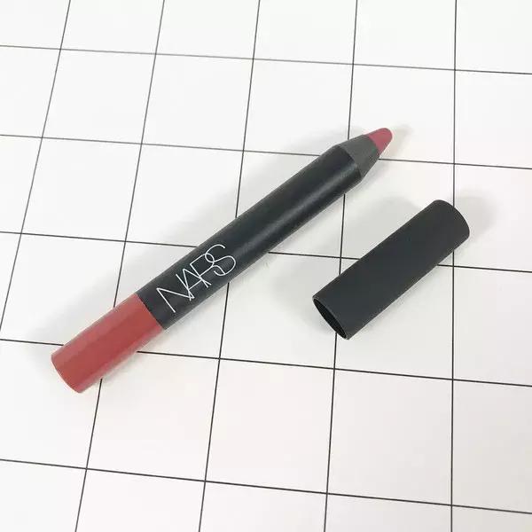 张韶涵口红色号春晚,张韶涵3ce口红