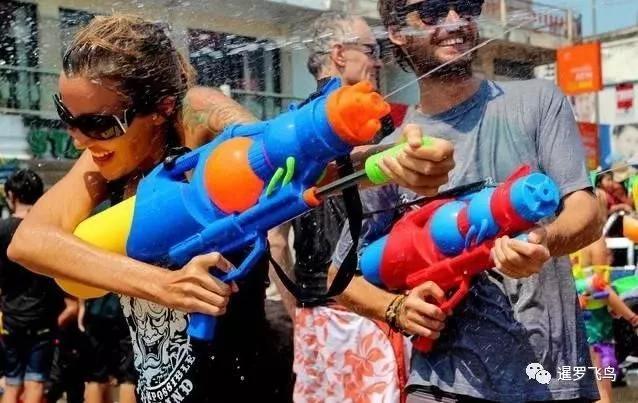 泰国泼水节vs西双版纳泼水节,2019年泰国泼水节视频